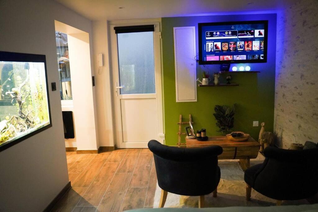 Nuit De La Sagesse "Jacuzzi Terrasse Et Parking Prive" Apartment Rouen Exterior photo