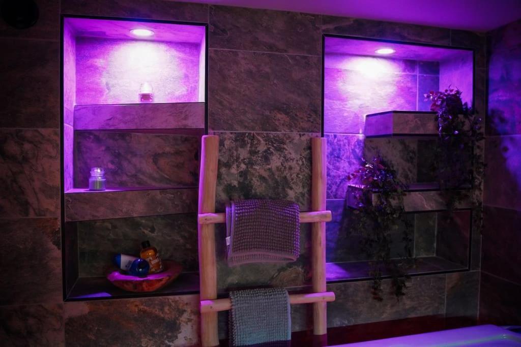 Nuit De La Sagesse "Jacuzzi Terrasse Et Parking Prive" Apartment Rouen Exterior photo